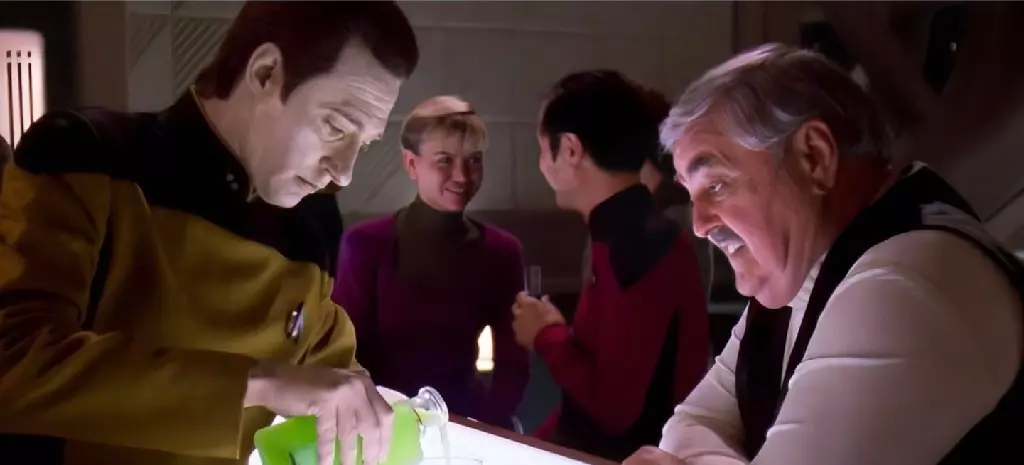 Data pouring one out with Scotty