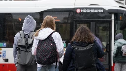 Kostenloses Deutschlandticket für Schüler beschlossen