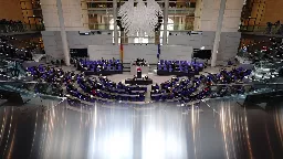 Sexualisierte Gewalt gegen Kinder: Bundestag reduziert Mindeststrafe für Missbrauchsbilder