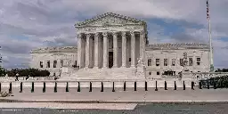 Decoding SCOTUS: Navigating Media Bias in Supreme Court Forecasting