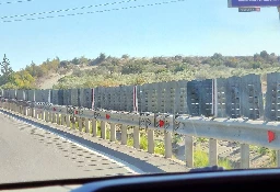 [SOLVED] Mounted on motorway partitioner in Cyprus